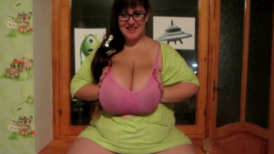 alien party - ClipFoo video on CurveFanz