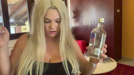 Let's get dr*nk - ClipFoo video on CurveFanz