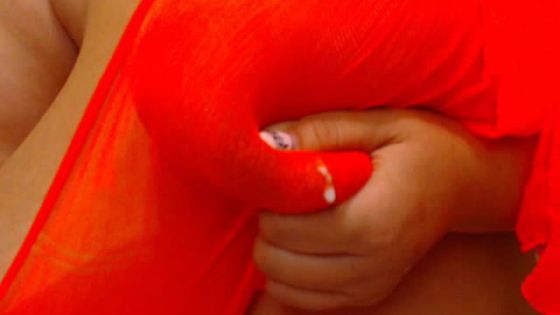 milk through the shirt - ClipFoo video on CurveFanz
