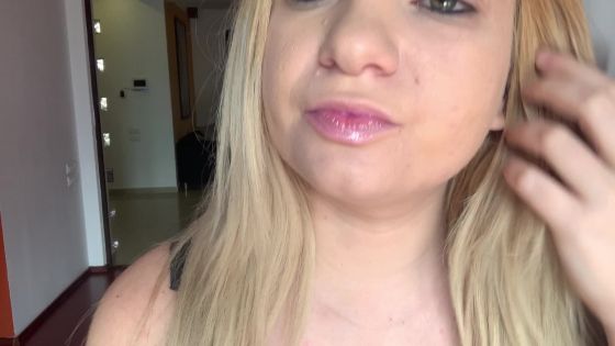 custom video talking about my boobs - ClipFoo video on CurveFanz