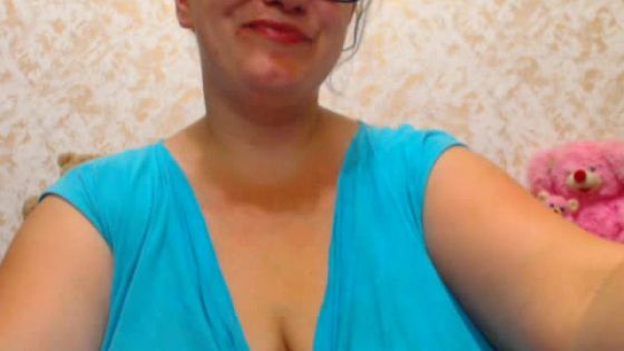 milk in glass and drink - ClipFoo video on CurveFanz