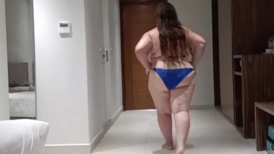 fashion bikini modeling catwalk BBW - ClipFoo video on CurveFanz