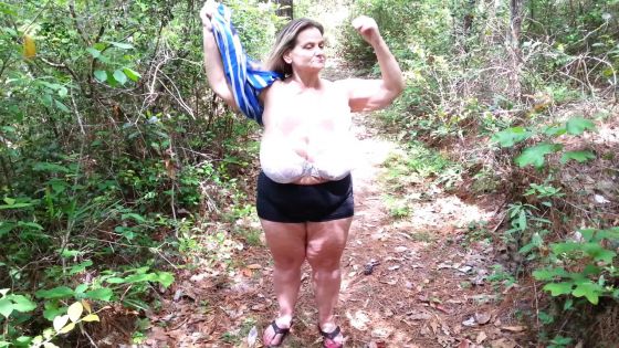 Woodland Wonderland - ClipFoo video on CurveFanz