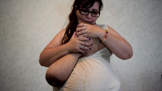 milk sucking - ClipFoo video on CurveFanz
