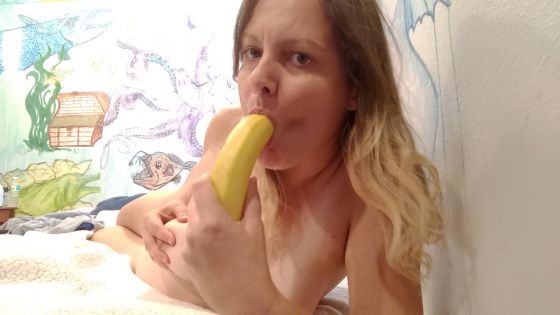 Banana massage
