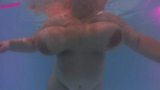 my BBW body underwater and swimming