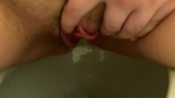 Close Up Piss Squirt and Clit Rubbing